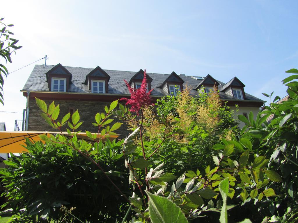 Juffer Flair Restaurant Gaestehaus Brauneberg Exterior photo