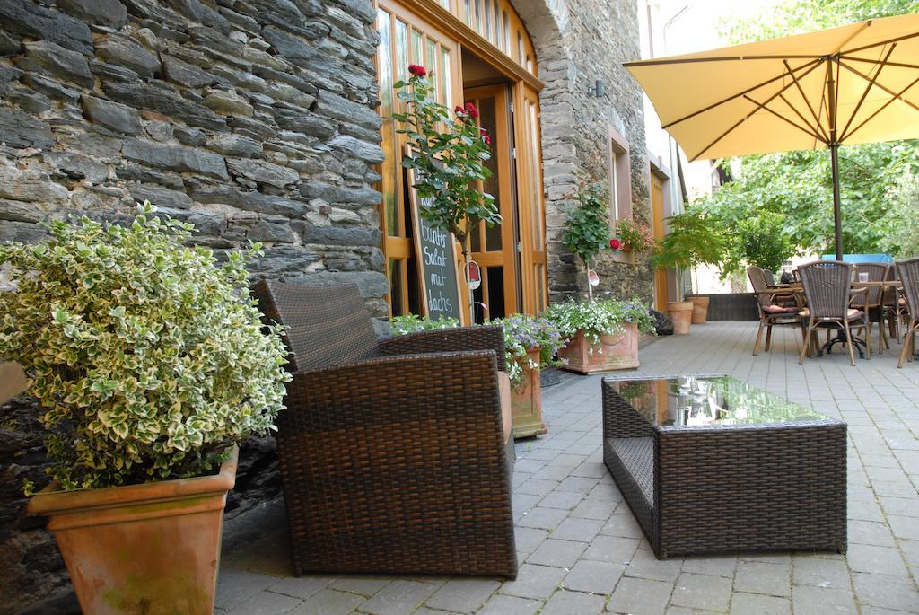 Juffer Flair Restaurant Gaestehaus Brauneberg Exterior photo